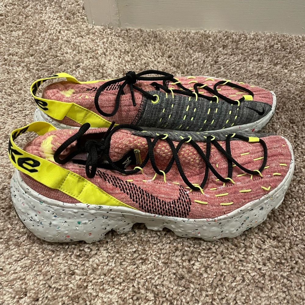 Nike Space Hippie 04 ‘Light